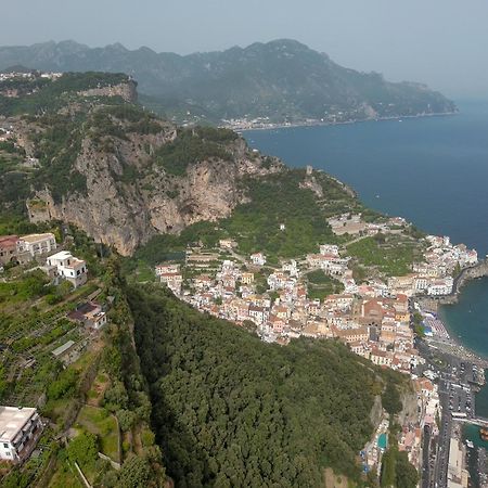 Apartamento La Lucciola Amalfi Exterior foto